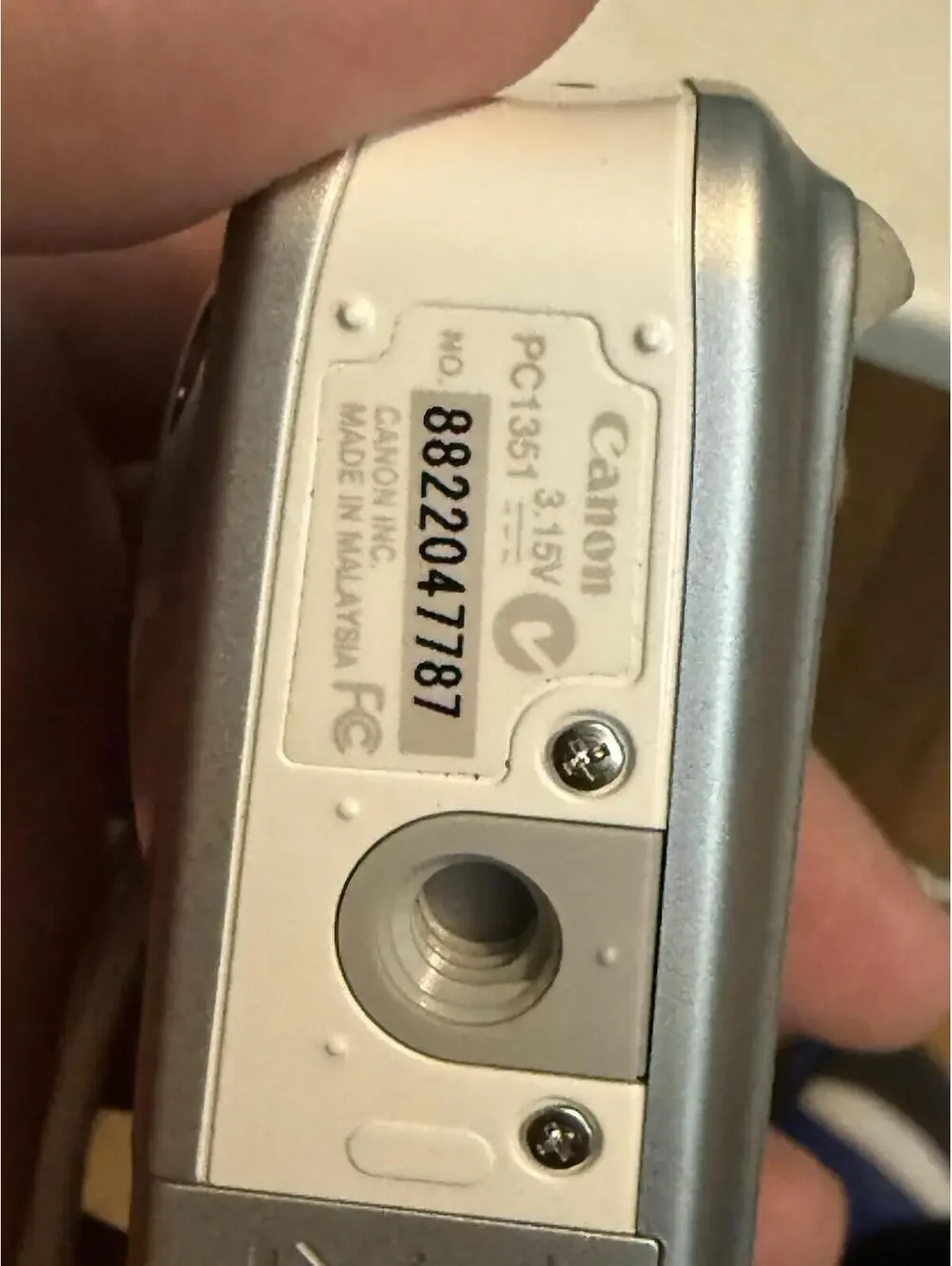 Canon PowerShot A480 Silver Digital Camera Compact with Accessories, Working